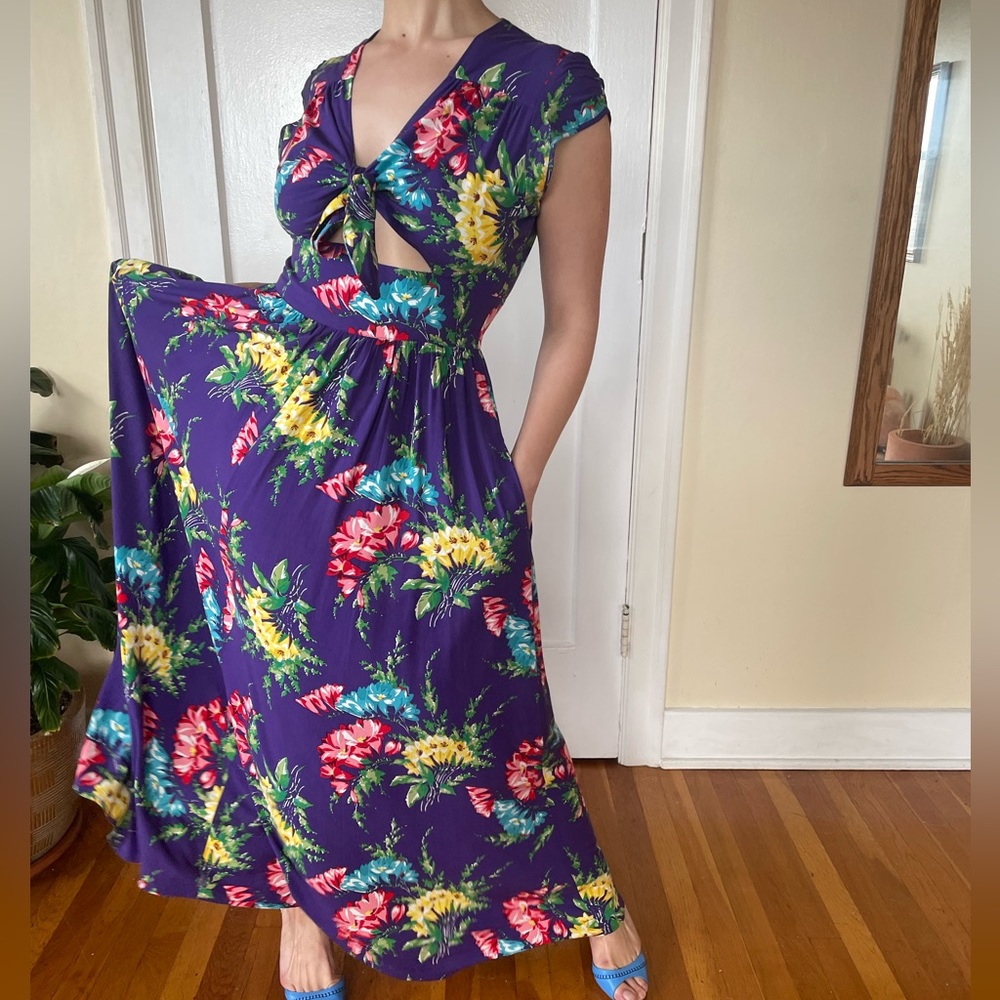 Trashy Diva Peek A Boo Tie Dress Bold Bouquet floral maxi size 8 with pockets
